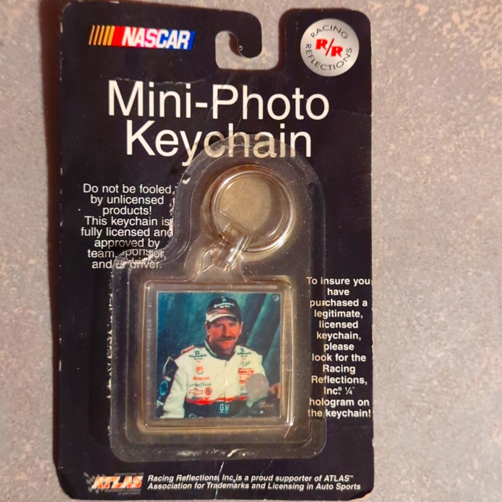 NASCAR Dale Earnhardt Sr.keychain